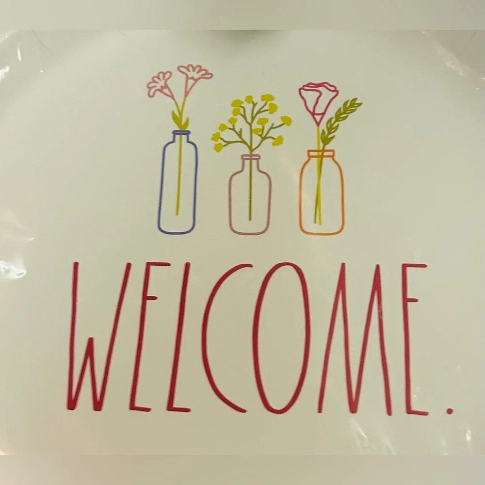New 16 Rae Dunn Paper Luncheon Plates WELCOME. in Red 10.5